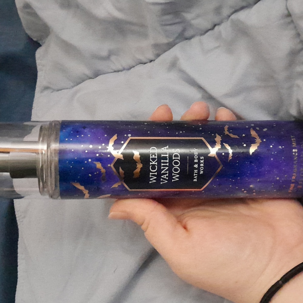 BBW Wicked Vanilla Woods Body Mist